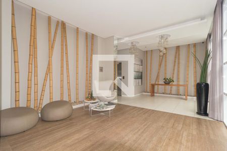 Apartamento à venda com 209m², 3 quartos e 4 vagas Apartamento à venda com 209m², 3 quartos e 4 vagasHall social