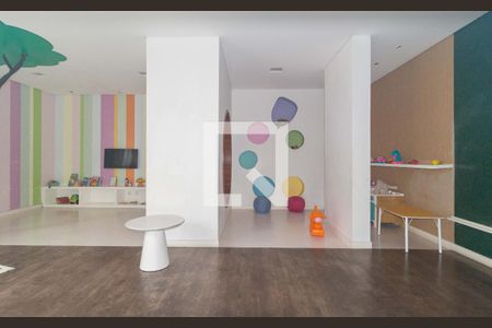 Apartamento à venda com 209m², 3 quartos e 4 vagas Apartamento à venda com 209m², 3 quartos e 4 vagasBrinquedoteca