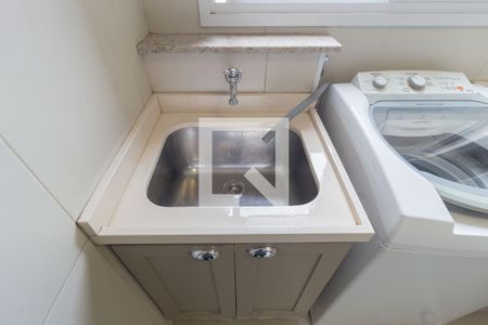 Apartamento à venda com 209m², 3 quartos e 4 vagas Apartamento à venda com 209m², 3 quartos e 4 vagasDetalhe - Área de Serviço