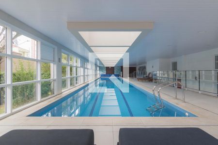 Apartamento à venda com 209m², 3 quartos e 4 vagas Apartamento à venda com 209m², 3 quartos e 4 vagasPiscina - Coberta