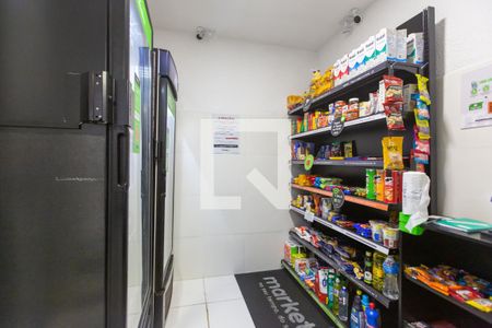 Studio para alugar com 15m², 1 quarto e sem vaga Studio para alugar com 15m², 1 quarto e sem vagaMini Mercado