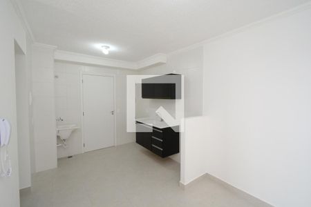 Sala/Cozinha de apartamento para alugar com 2 quartos, 34m² em Socorro, São Paulo