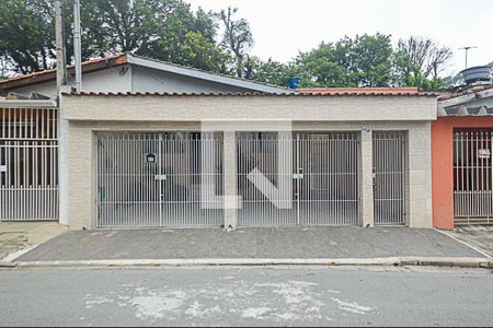 Casa à venda com 150m², 2 quartos e 3 vagasFachada