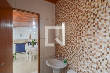 Casa à venda com 150m², 2 quartos e 3 vagasBanheiro de serviço