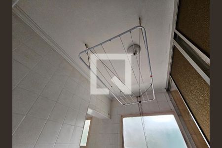 Apartamento à venda com 100m², 2 quartos e 1 vagaÁrea de Serviço