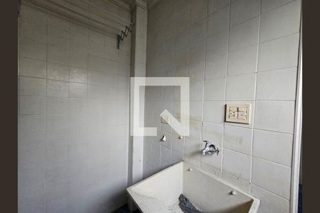 Apartamento à venda com 100m², 2 quartos e 1 vagaÁrea de Serviço