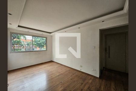 Apartamento à venda com 100m², 2 quartos e 1 vagaSala