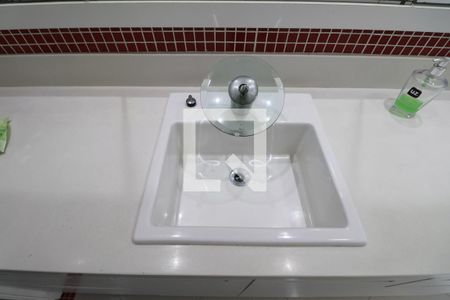 Apartamento para alugar com 135m², 4 quartos e 2 vagasBanheiro Social