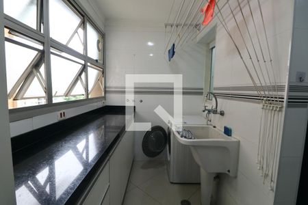 Apartamento para alugar com 135m², 4 quartos e 2 vagasÁrea de Serviço