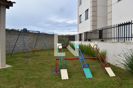 Apartamento para alugar com 47m², 2 quartos e 1 vaga Apartamento para alugar com 47m², 2 quartos e 1 vagaÁrea comum - Playground