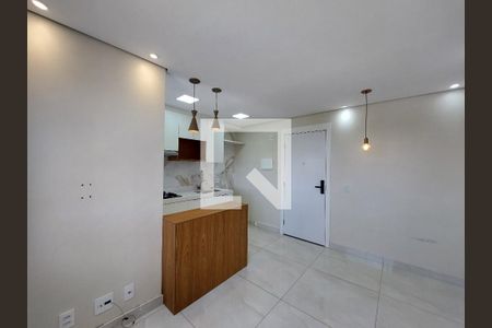 Sala de apartamento à venda com 2 quartos, 35m² em Usina Piratininga, São Paulo