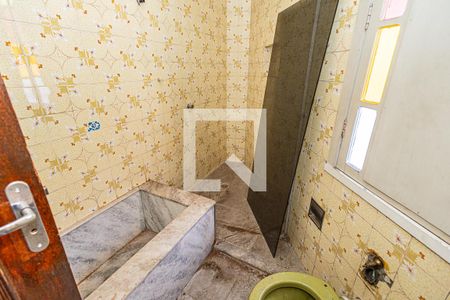 Casa para alugar com 359m², 4 quartos e 3 vagasSuite