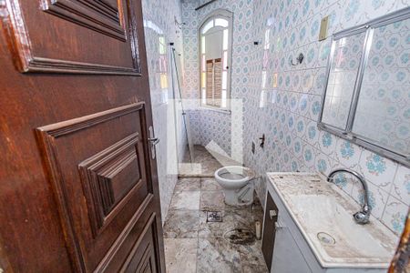 Casa para alugar com 359m², 4 quartos e 3 vagasBanheiro