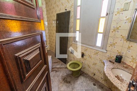 Casa para alugar com 359m², 4 quartos e 3 vagasSuite