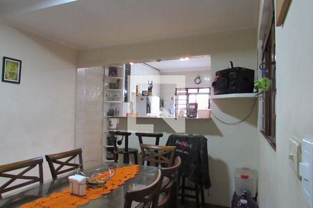 Casa à venda com 125m², 3 quartos e 2 vagasCopa