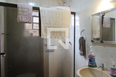 Casa à venda com 125m², 3 quartos e 2 vagasBanheiro