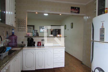 Casa à venda com 125m², 3 quartos e 2 vagasCozinha