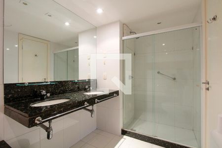 Apartamento para alugar com 120m², 2 quartos e 1 vagaBanheiro da Suíte 1