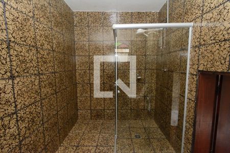 Casa à venda com 360m², 5 quartos e 4 vagasBanheiro da Suíte 2