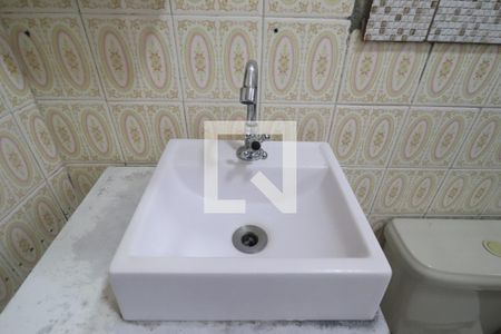 Casa para alugar com 80m², 2 quartos e 1 vagaBanheiro
