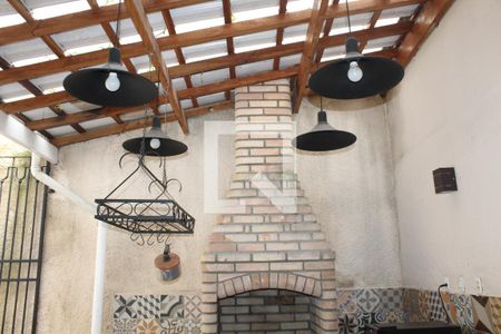 Casa de condomínio para alugar com 200m², 4 quartos e 2 vagasÁrea gourmet