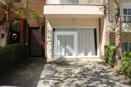 Casa de Condomínio para alugar com 3 quartos, 200m² em Jardim Barbacena, Cotia