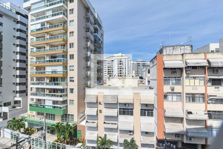 Quarto 2 de apartamento para alugar com 2 quartos, 70m² em Santa Rosa, Niterói