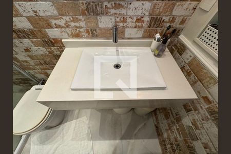 Apartamento à venda com 186m², 4 quartos e 3 vagasSuíte 3 - Banheiro