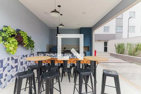 Apartamento para alugar com 35m², 2 quartos e sem vaga Apartamento para alugar com 35m², 2 quartos e sem vagaÁrea comum - Churrasqueira