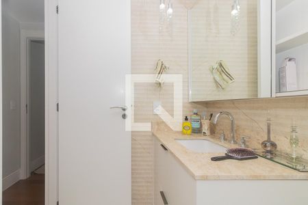 Apartamento à venda com 65m², 2 quartos e 1 vaga Apartamento à venda com 65m², 2 quartos e 1 vagaBanheiro da Suíte