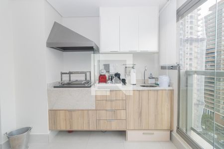 Apartamento à venda com 65m², 2 quartos e 1 vaga Apartamento à venda com 65m², 2 quartos e 1 vagaVaranda