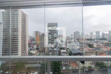 Apartamento à venda com 65m², 2 quartos e 1 vaga Apartamento à venda com 65m², 2 quartos e 1 vagaVaranda