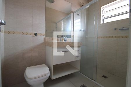 Casa para alugar com 120m², 3 quartos e 2 vagasBanheiro