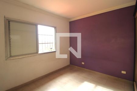 Casa para alugar com 120m², 3 quartos e 2 vagasQuarto 2
