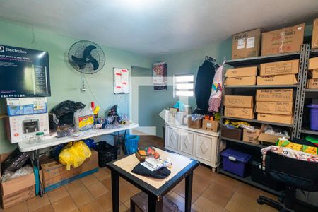 Casa à venda com 350m², 2 quartos e 3 vagasQuarto 2