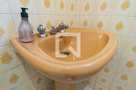 Casa à venda com 350m², 2 quartos e 3 vagasBanheiro