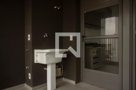 Apartamento para alugar com 71m², 2 quartos e 1 vagaÁrea de Serviço