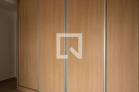 Apartamento para alugar com 71m², 2 quartos e 1 vagaSuíte