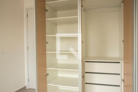 Apartamento para alugar com 71m², 2 quartos e 1 vagaQuarto
