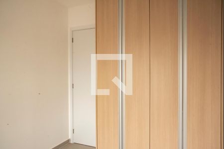 Apartamento para alugar com 71m², 2 quartos e 1 vagaQuarto