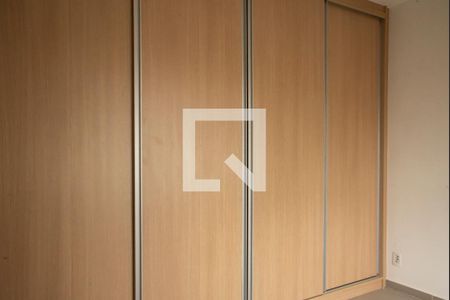 Apartamento para alugar com 71m², 2 quartos e 1 vagaSuíte