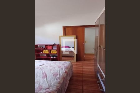 Casa para alugar com 160m², 4 quartos e 5 vagasQuarto 2