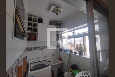 Apartamento à venda com 127m², 3 quartos e 1 vaga Apartamento à venda com 127m², 3 quartos e 1 vagaÁrea de serviço