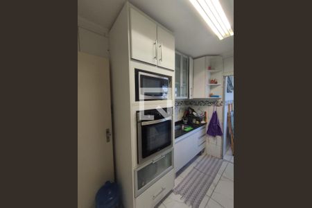 Apartamento à venda com 127m², 3 quartos e 1 vaga Apartamento à venda com 127m², 3 quartos e 1 vagaCozinha