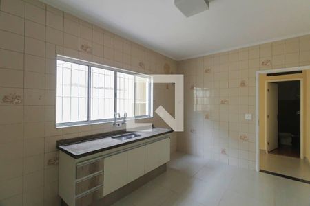 Cozinha de casa para alugar com 4 quartos, 112m² em Vila Darli, São Paulo