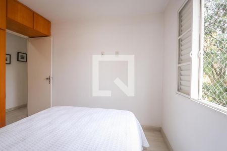 Quarto de apartamento à venda com 3 quartos, 74m² em Jardim Monte Kemel, São Paulo