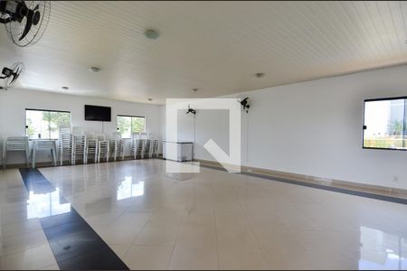 Apartamento para alugar com 48m², 2 quartos e 1 vagaÁrea comum - Salão de festas