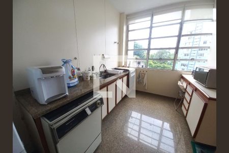 Apartamento para alugar com 152m², 3 quartos e 2 vagasCozinha