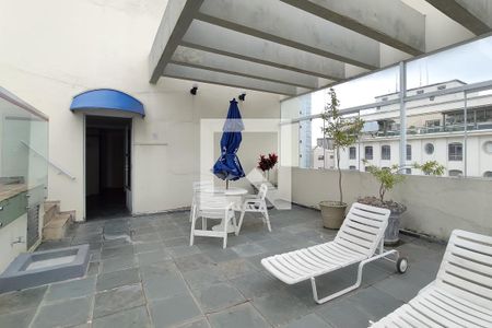 Apartamento à venda com 37m², 1 quarto e 1 vaga Apartamento à venda com 37m², 1 quarto e 1 vagaÁrea comum