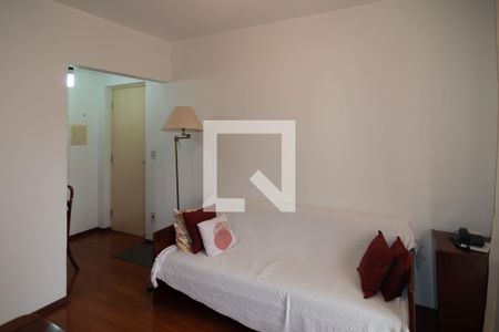 Sala de apartamento à venda com 1 quarto, 37m² em Morro dos Ingleses, São Paulo